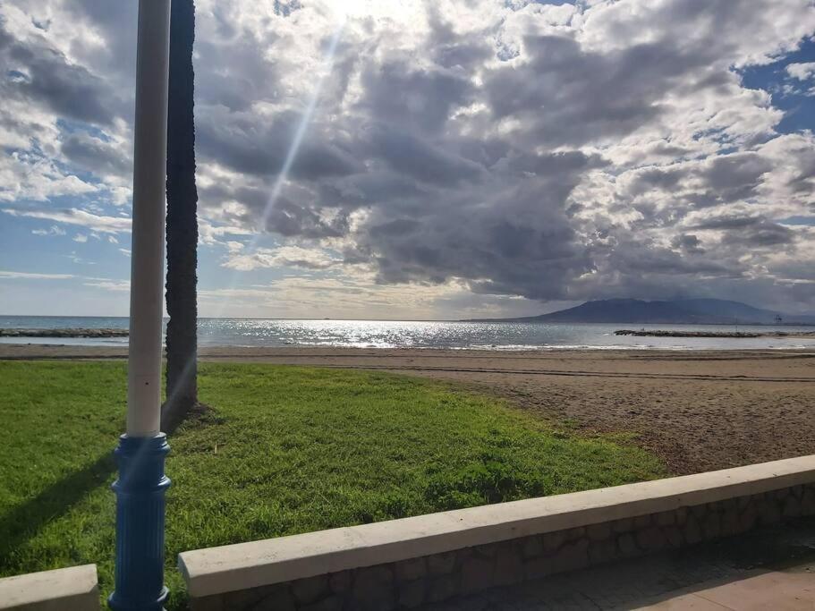 Beachfront House 马拉加 外观 照片
